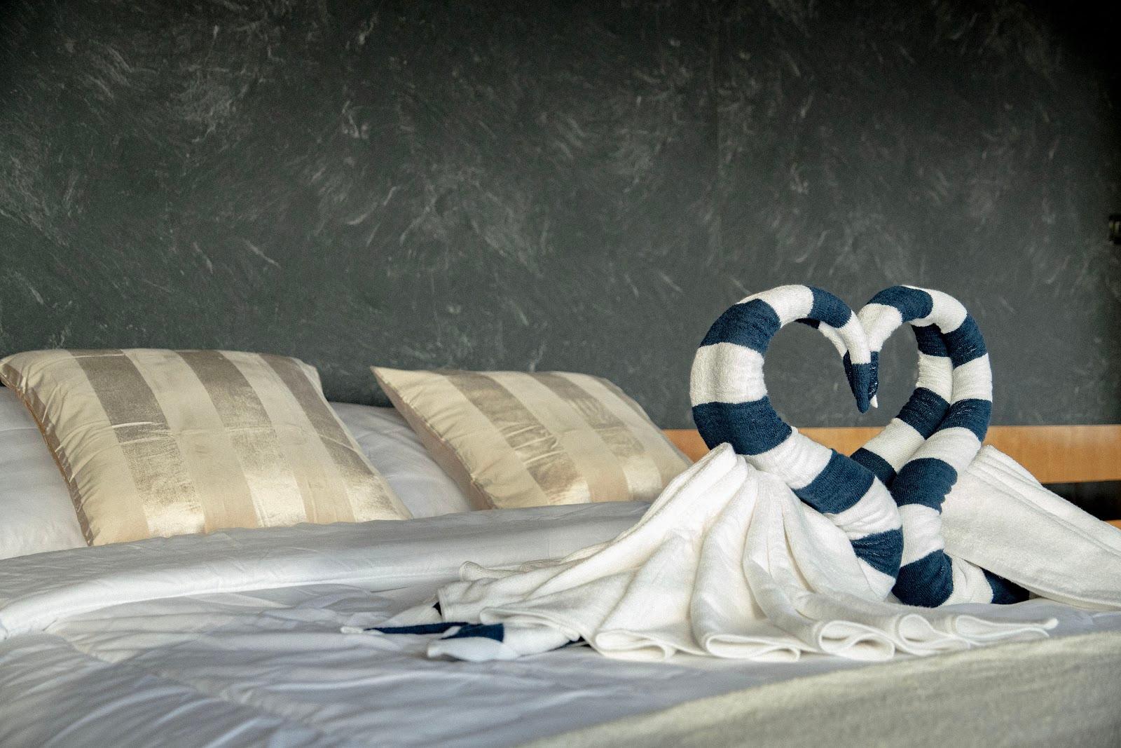 Lamborajo 3 — Cabin 8 (Royal Master - Queen bed + Extra 2x Single Bed  + private bathroom and jacuzzi) (image 19)