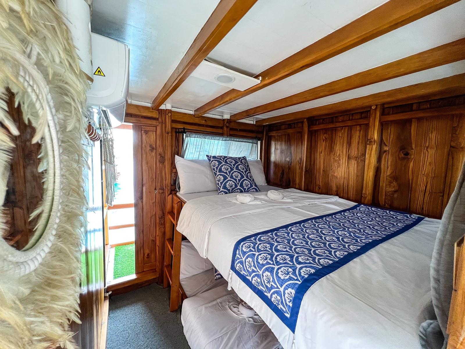 Dinara Live A Board — Cabin Merapi (Family + Balcony + Share bathroom) (image 10)