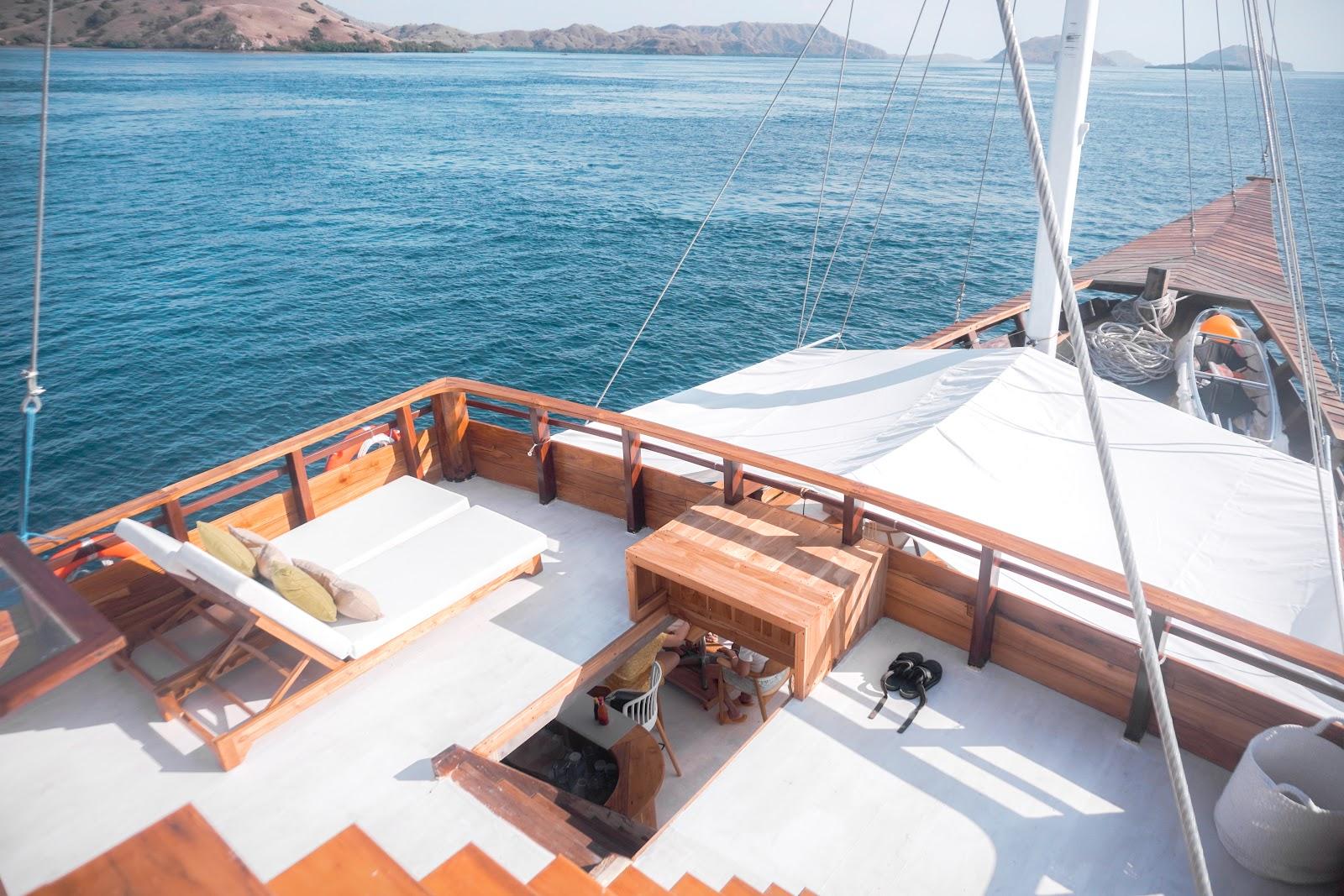 Yumana — sundeck (image 18)
