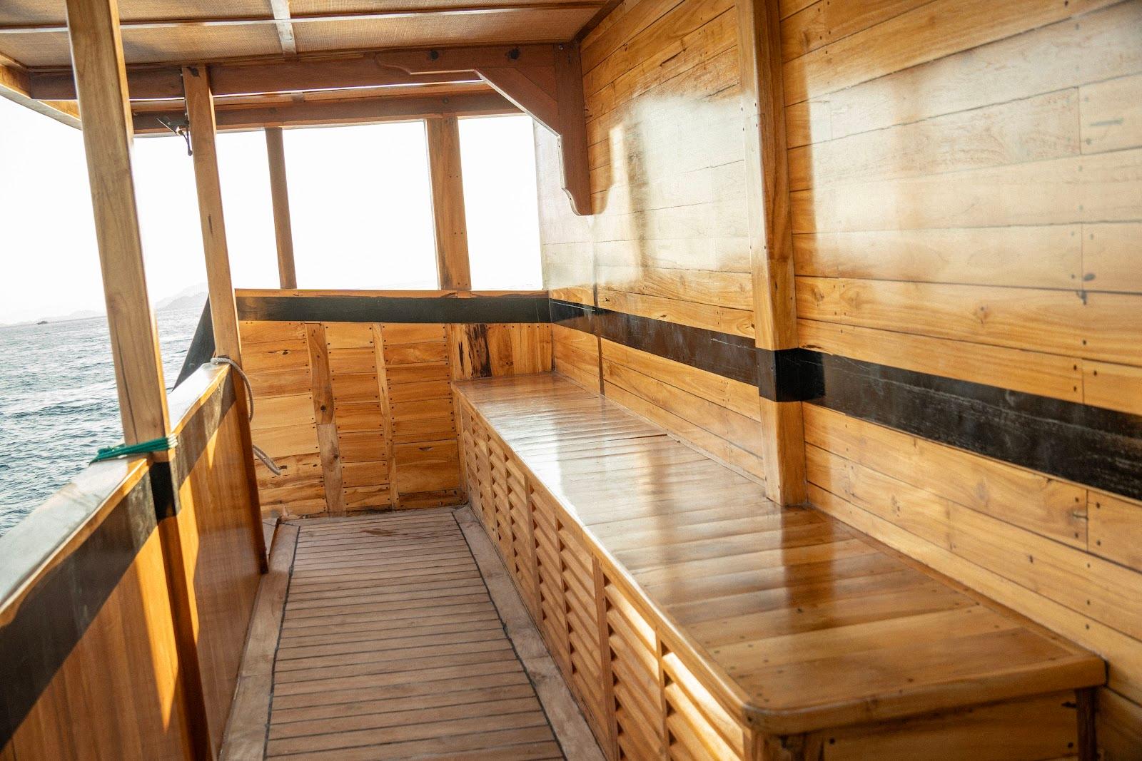 Lamborajo 3 — Sundeck - Main Deck (image 6)