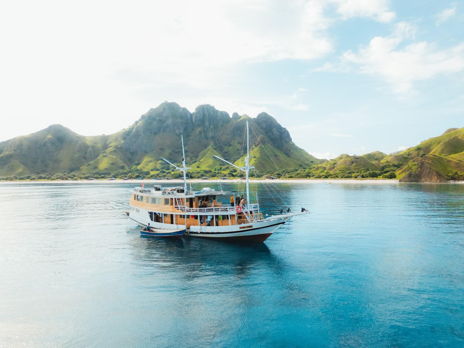 Flores Utama — #BOAT (image 7)