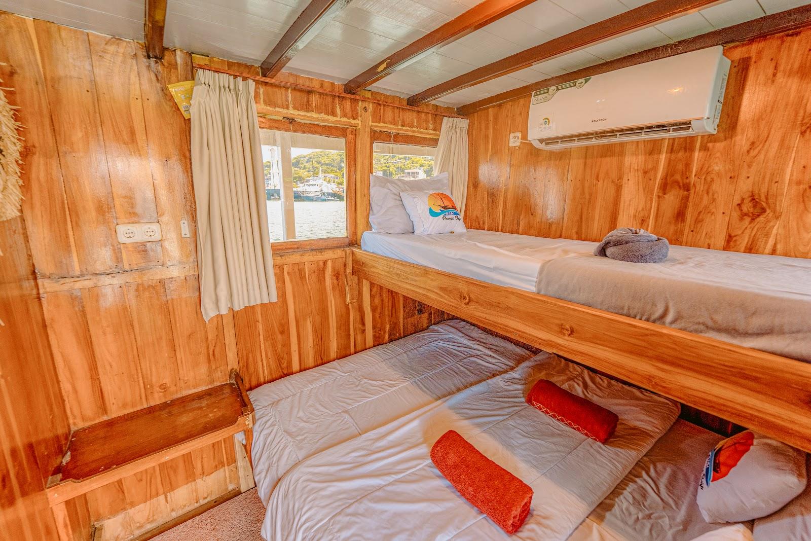 Pesona Bajo — 6. Private Triple Cabin - Double Bed + Single Bed (image 11)