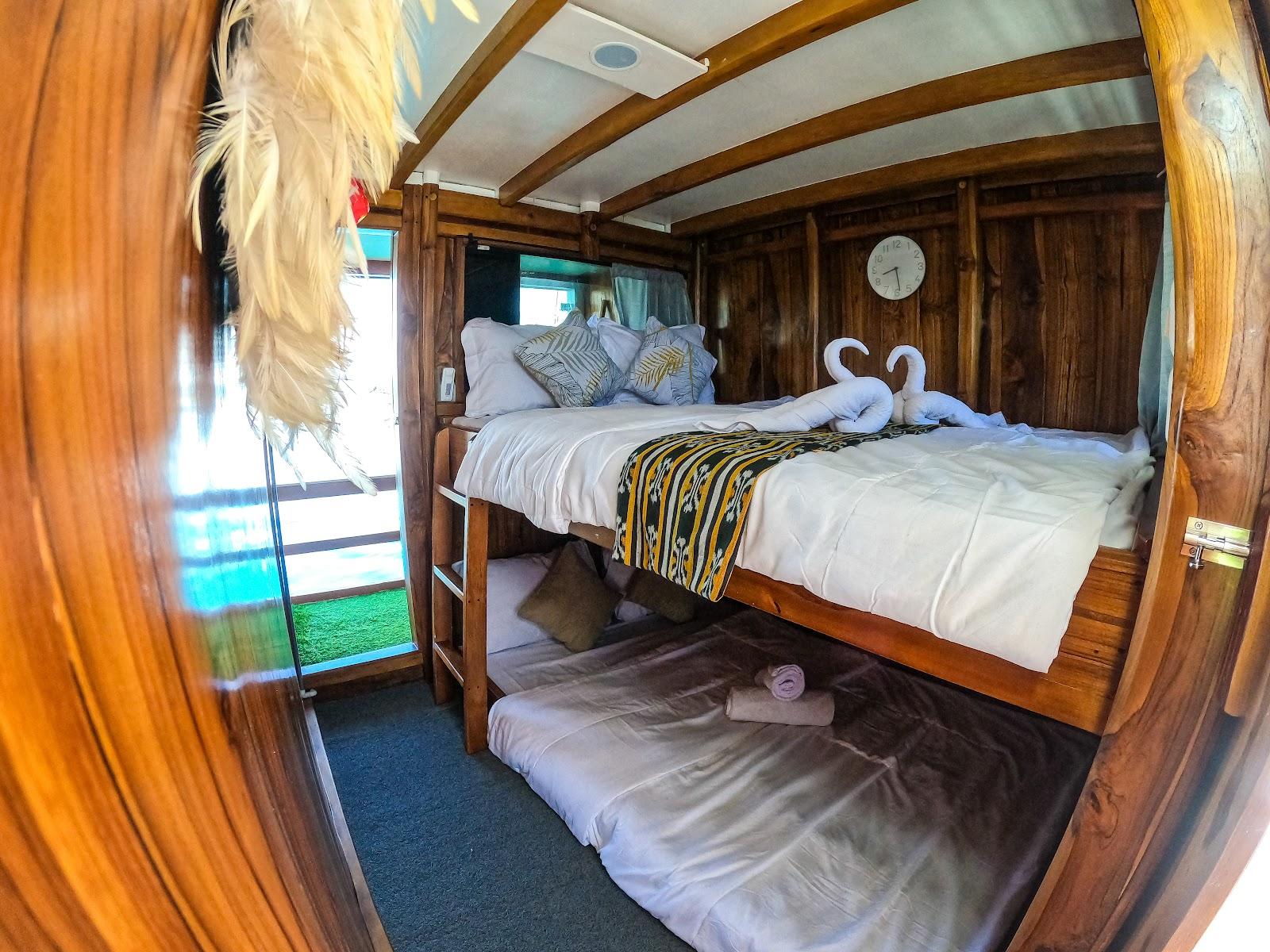 Dinara Live A Board — Cabin Merapi (Family + Balcony + Share bathroom) (image 5)