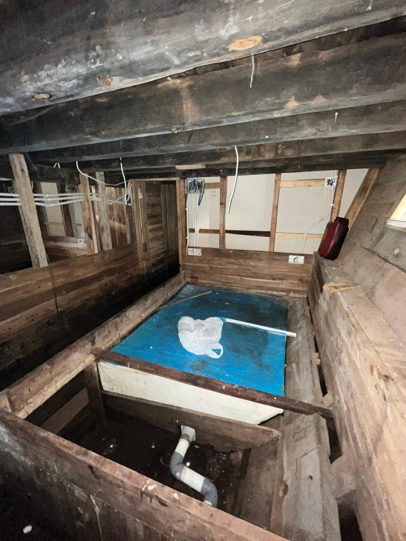 XANDARI — SUITE LOWER DECK (image 4)