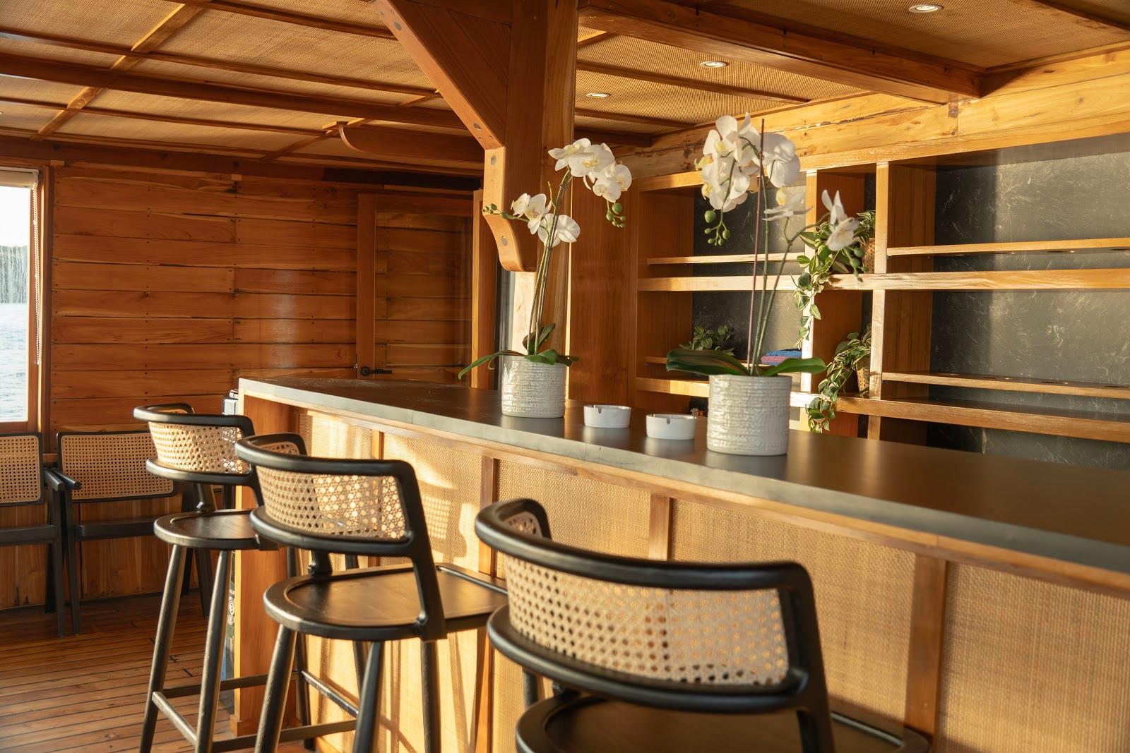 Lamborajo 3 — Dining Room (image 37)