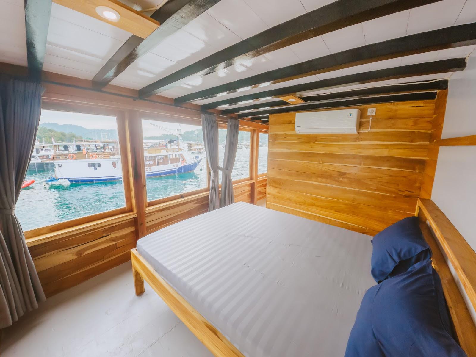 Nox — 1. Cabin 1 - Master Ocean View (Left Side) + Balcony Upper Deck (image 3)