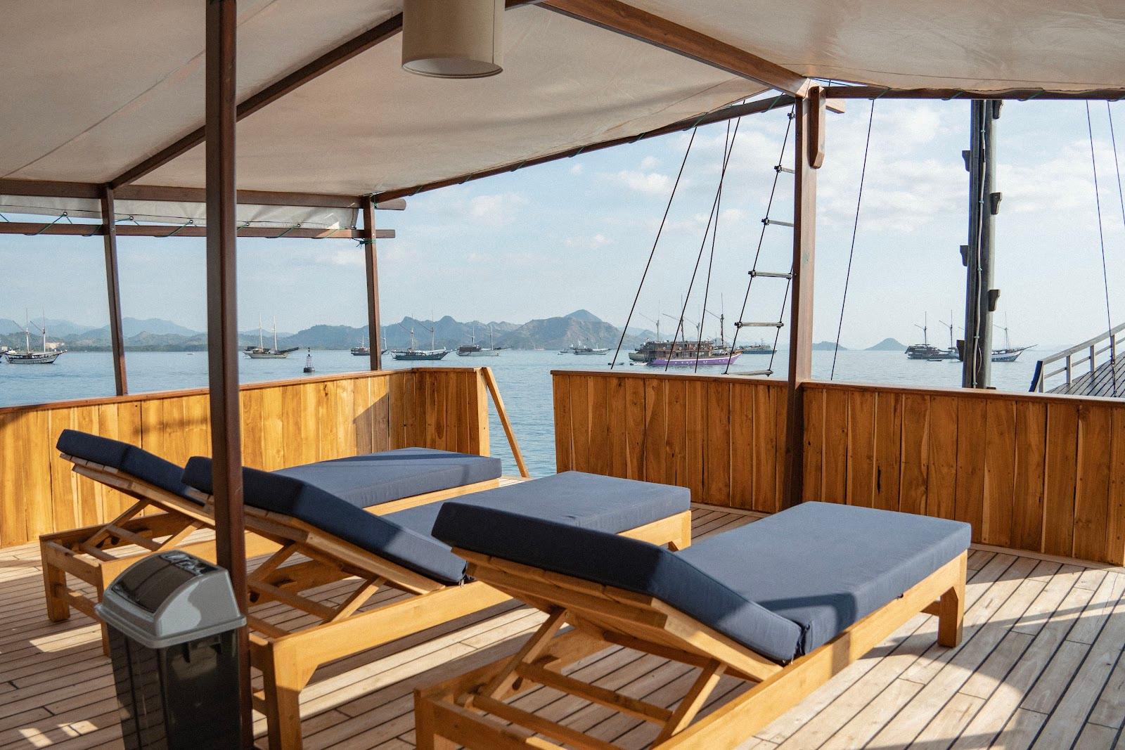 Lamborajo 3 — Sundeck - Middle Deck (image 4)
