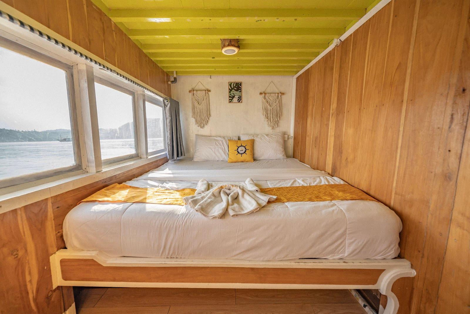 NK Jaya 2 — 4-Full Ocean (Queen Bed) (image 3)