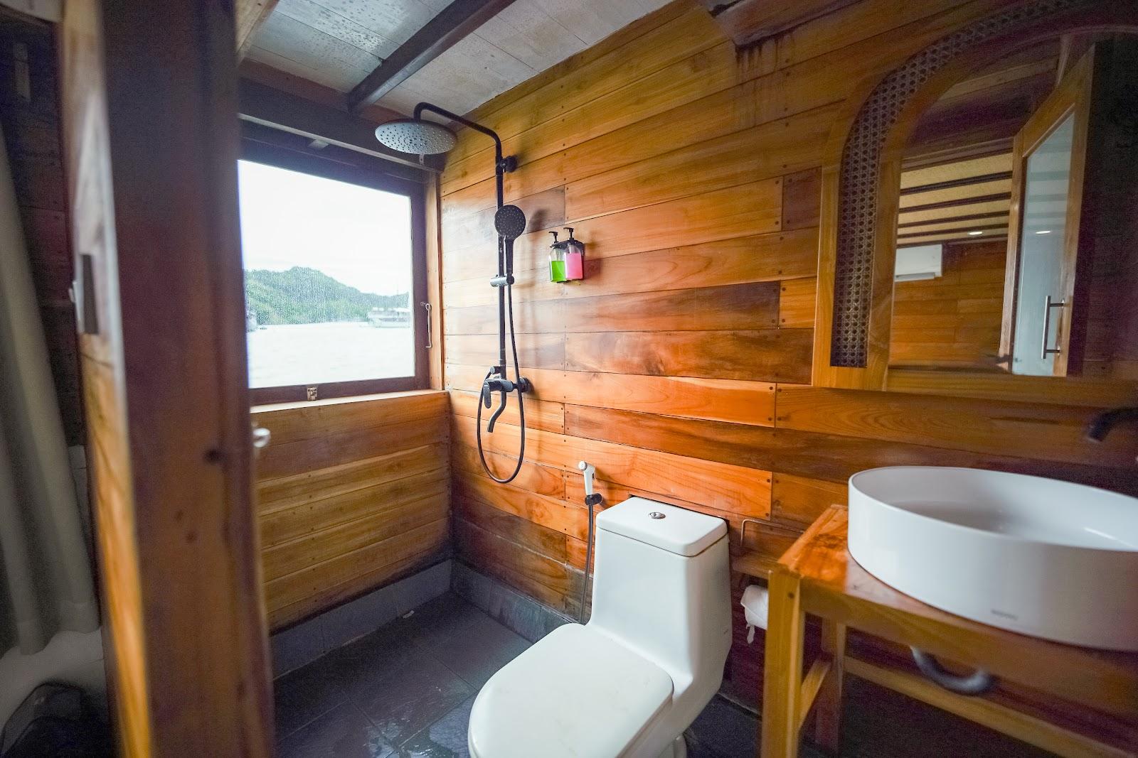Yumana — 2.1_Singature Cabin Main Deck (image 4)