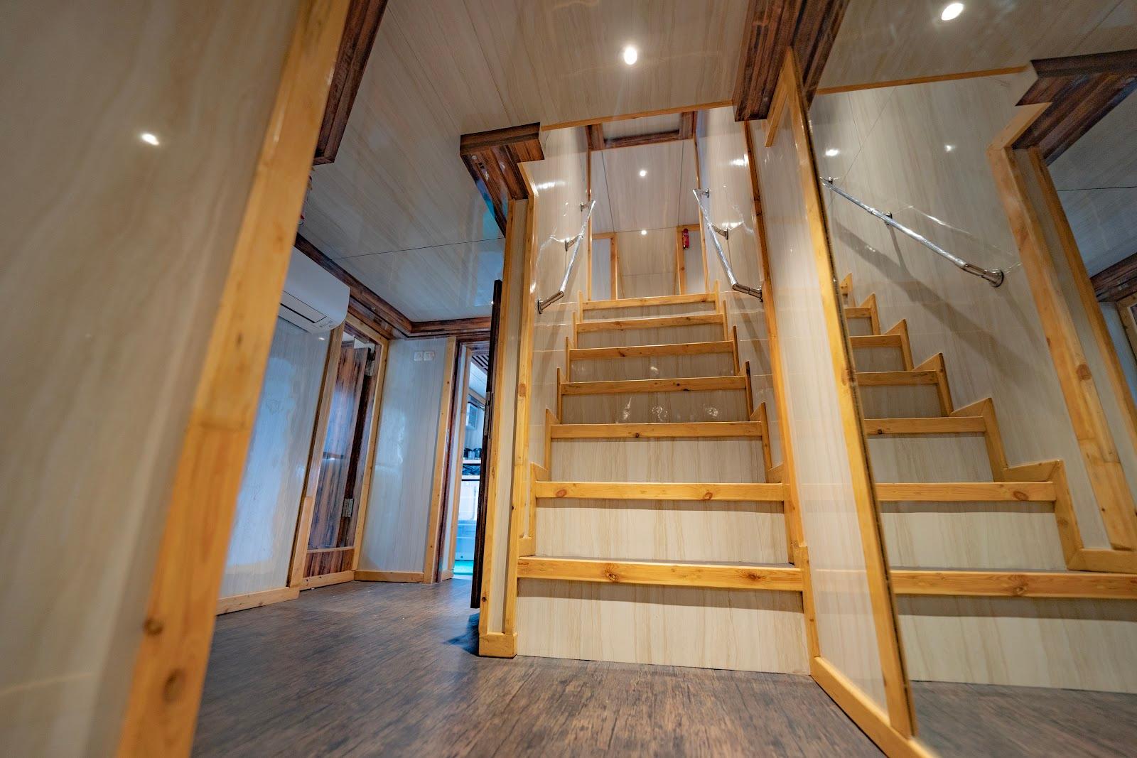 Ocean Angel — Indoor Area (image 5)