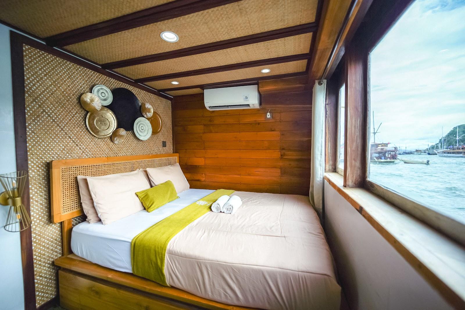 Yumana — 2.1_Singature Cabin Main Deck (image 5)