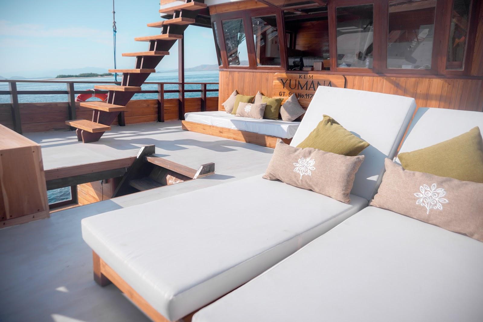 Yumana — sundeck (image 14)