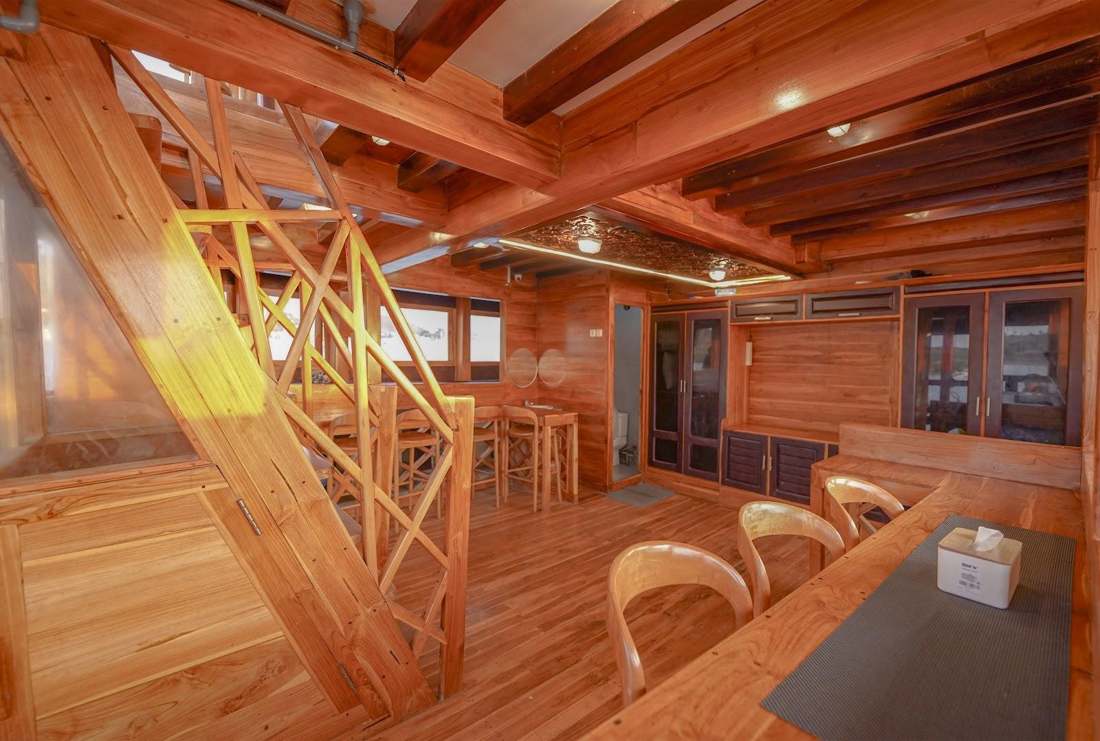 Alfathran 3 — Indoor Restaurant (image 5)