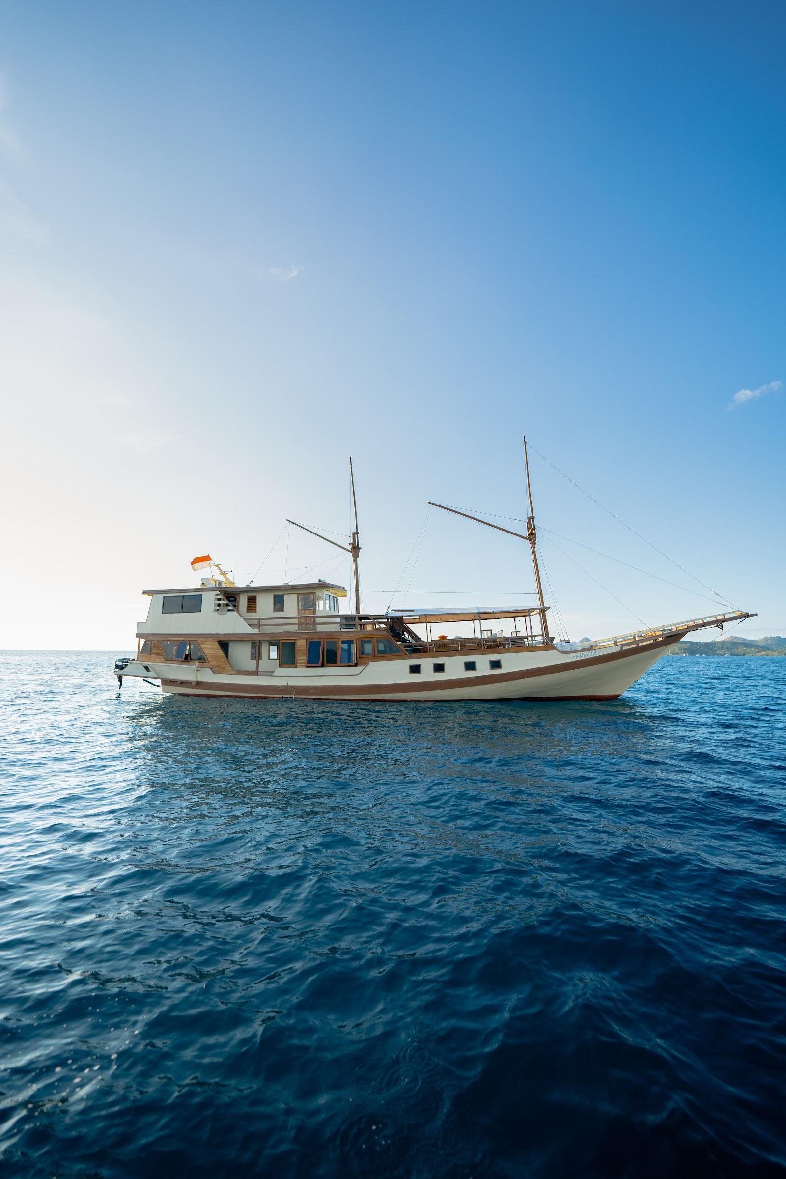 Almadira — #BOAT (image 51)