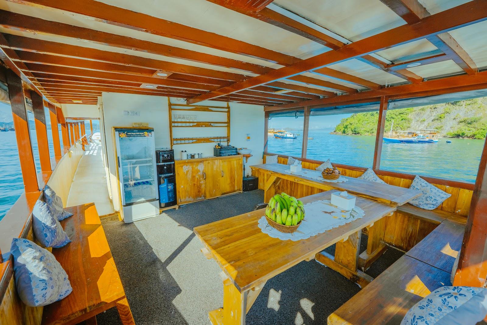 Lamborajo 1 — Dining Room (image 2)