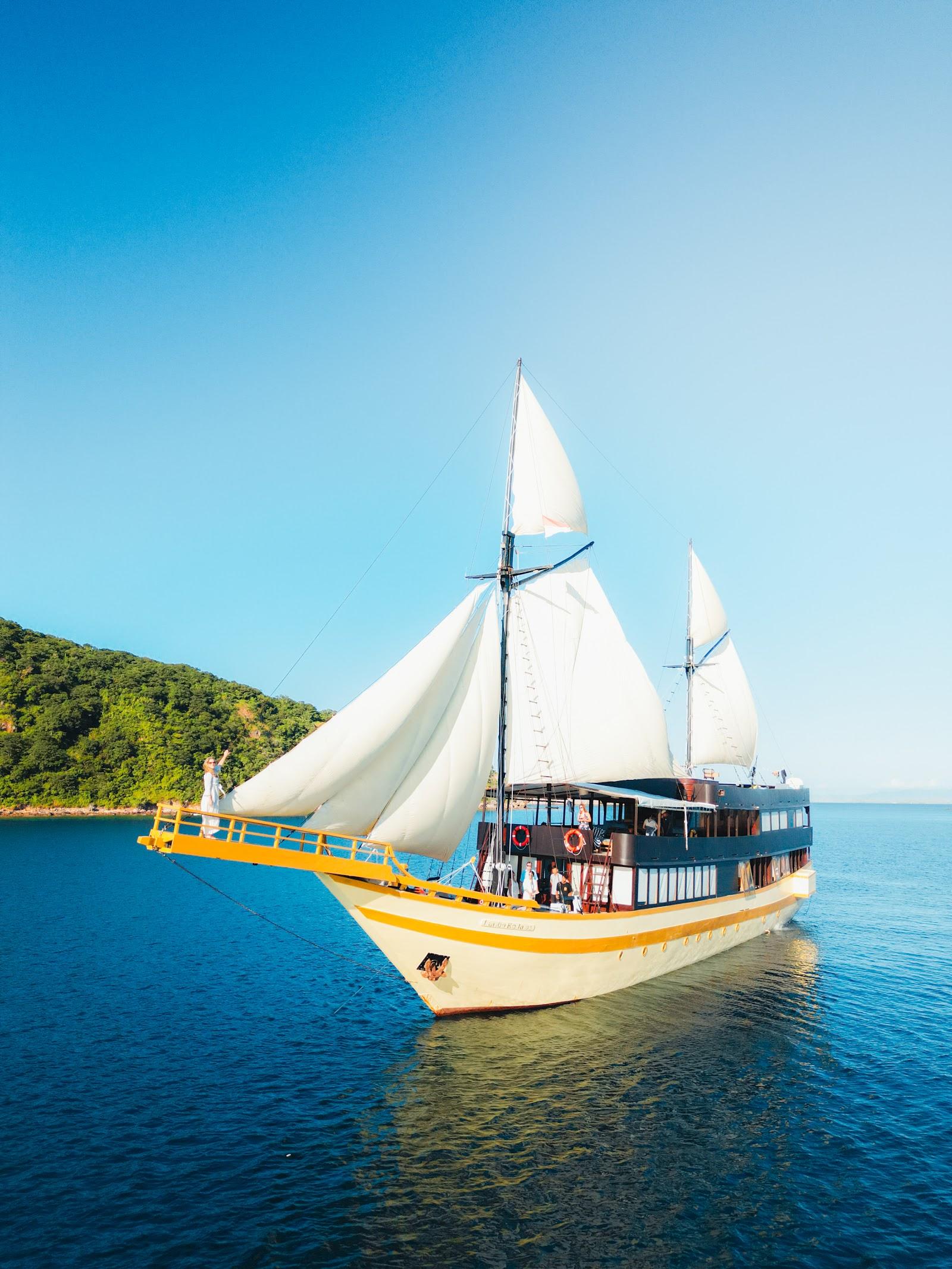 Lamborajo 3 — Lamborajo 3 - Open Sail (image 4)