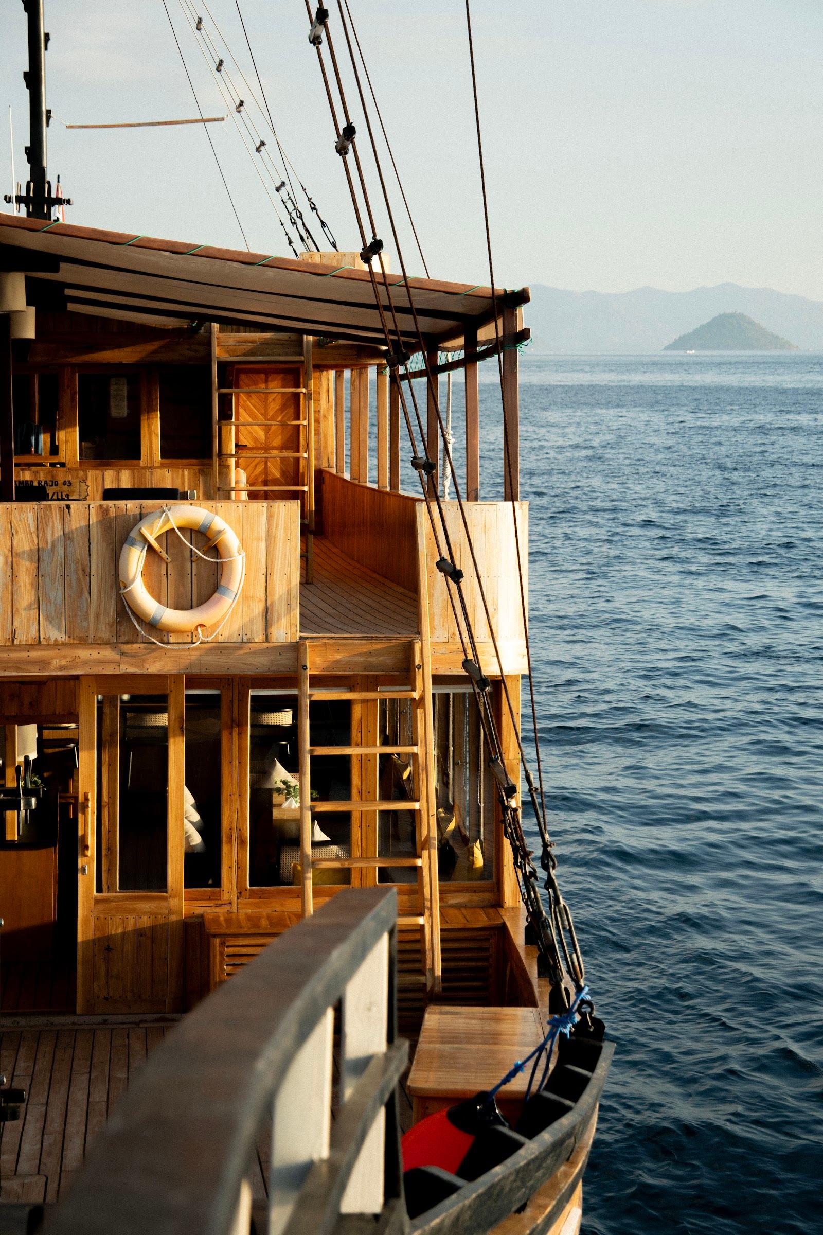 Lamborajo 3 — Sundeck - Main Deck (image 4)