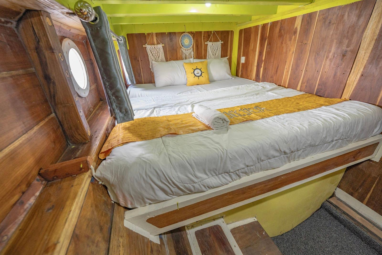 NK Jaya 2 — 2-Superior (Queen Bed) (image 3)