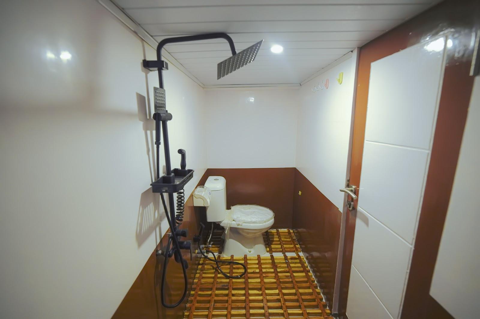 Gaisan — 6. Superior Cabin-1 - (Queenbed) (image 4)