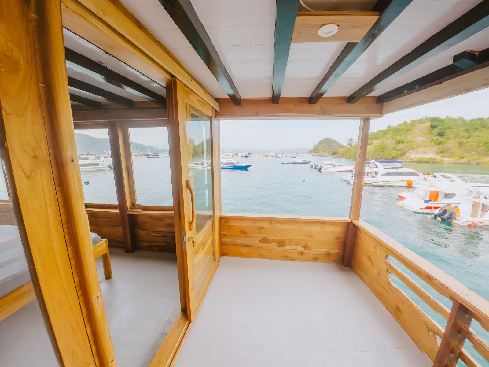 Nox — 2. Cabin 2 - Master Ocean View (Right Side) + Balcony Upper Deck (image 4)