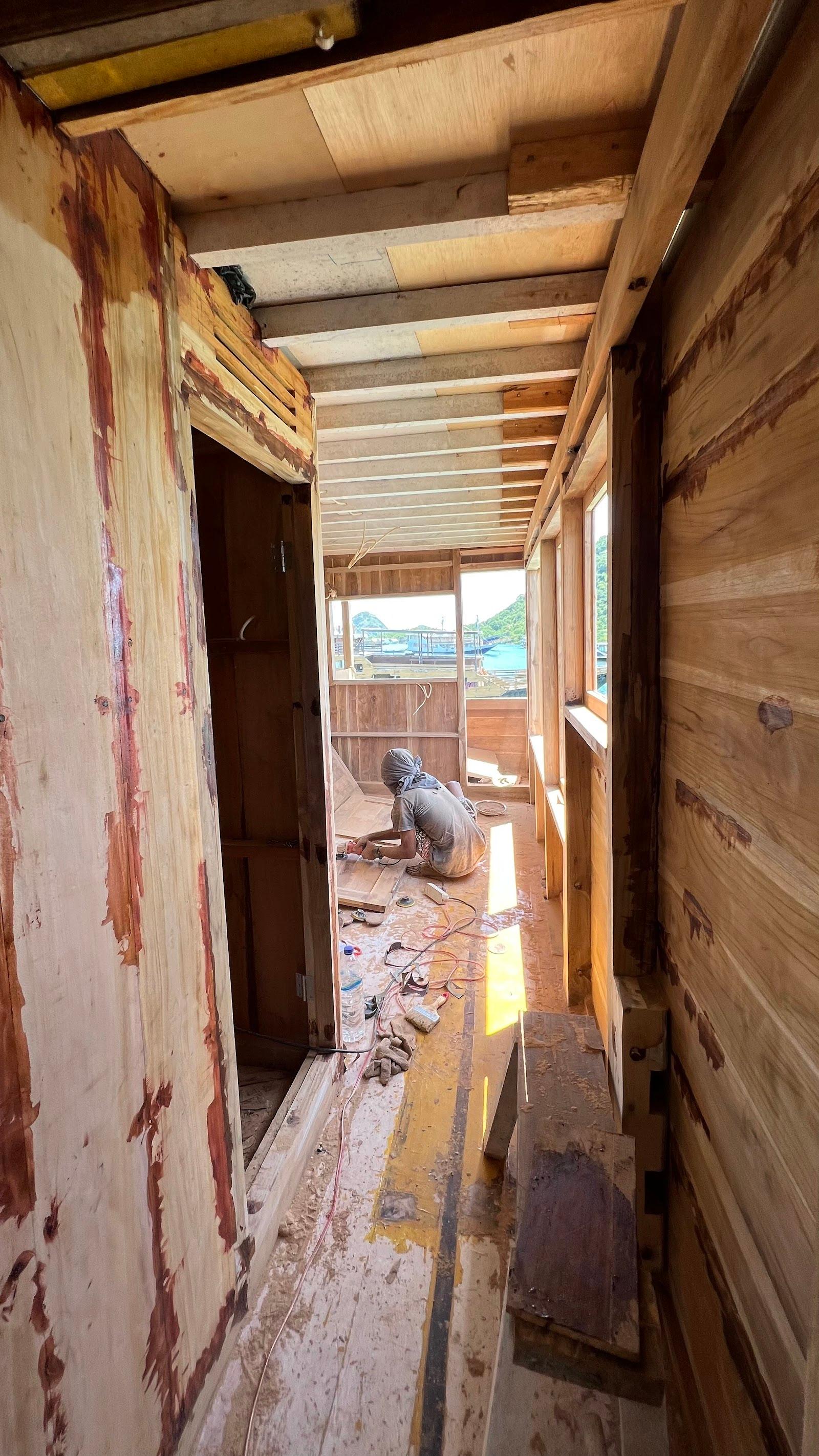 Dinara Live A Board — Master Cabin 6 & 7 (Full sea view, Balcony, Private bathroom) (image 7)