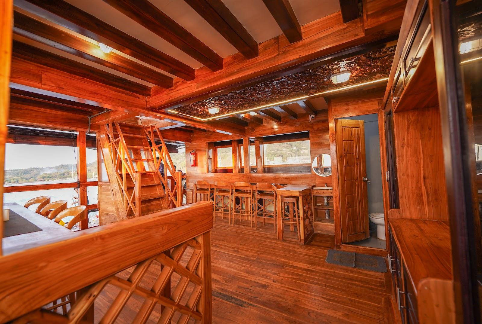 Alfathran 3 — Indoor Restaurant (image 4)