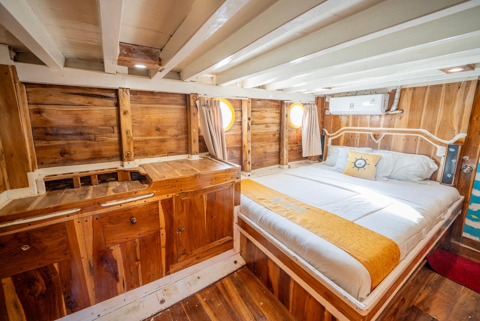 NK Jaya 1 — 6. Cabin 6 - Superior Cabin (image 5)