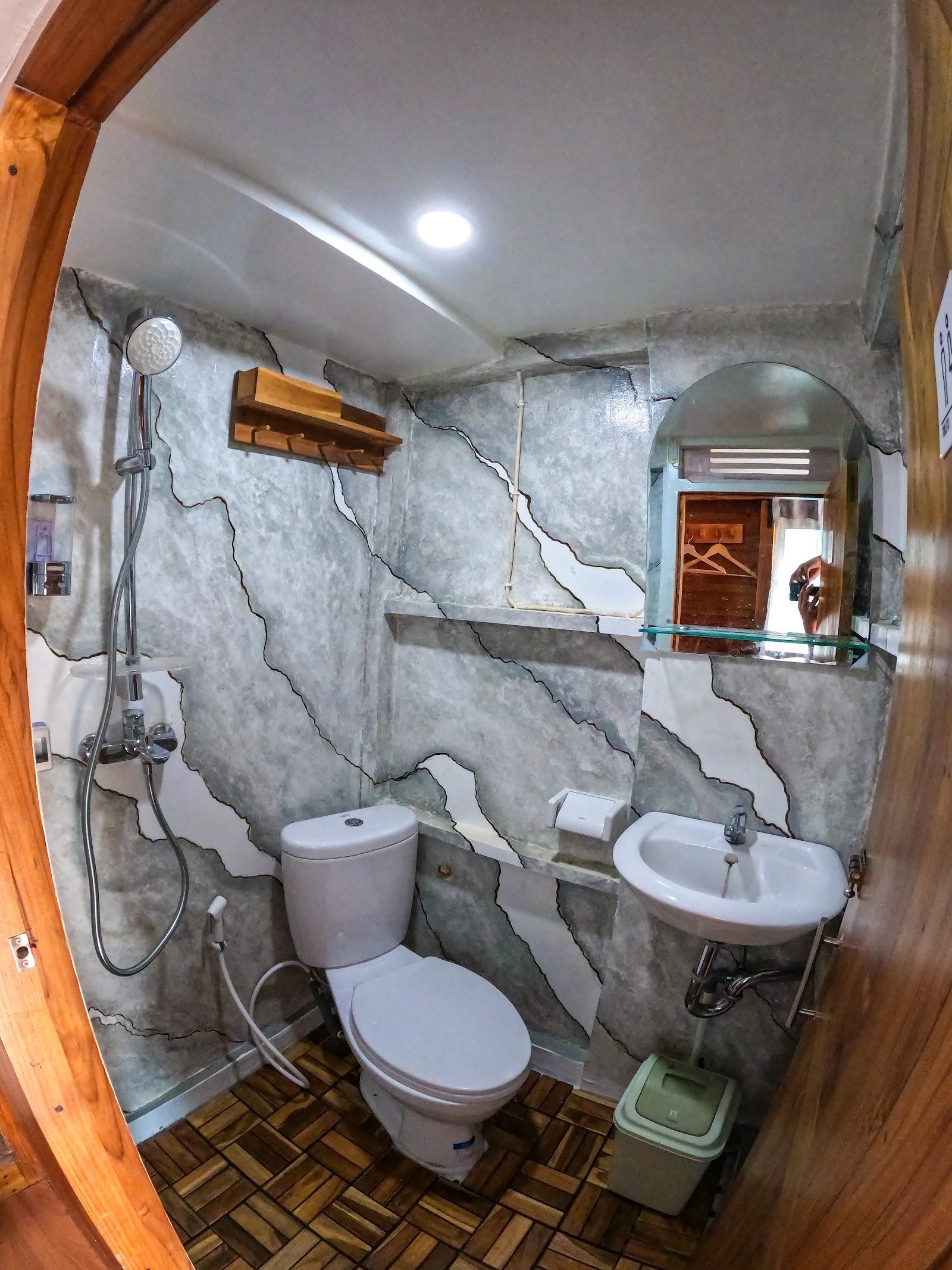 Dinara Live A Board — Cabin Krakatau & Semeru (Master + Full sea view + Bathroom + Balcony) (image 3)