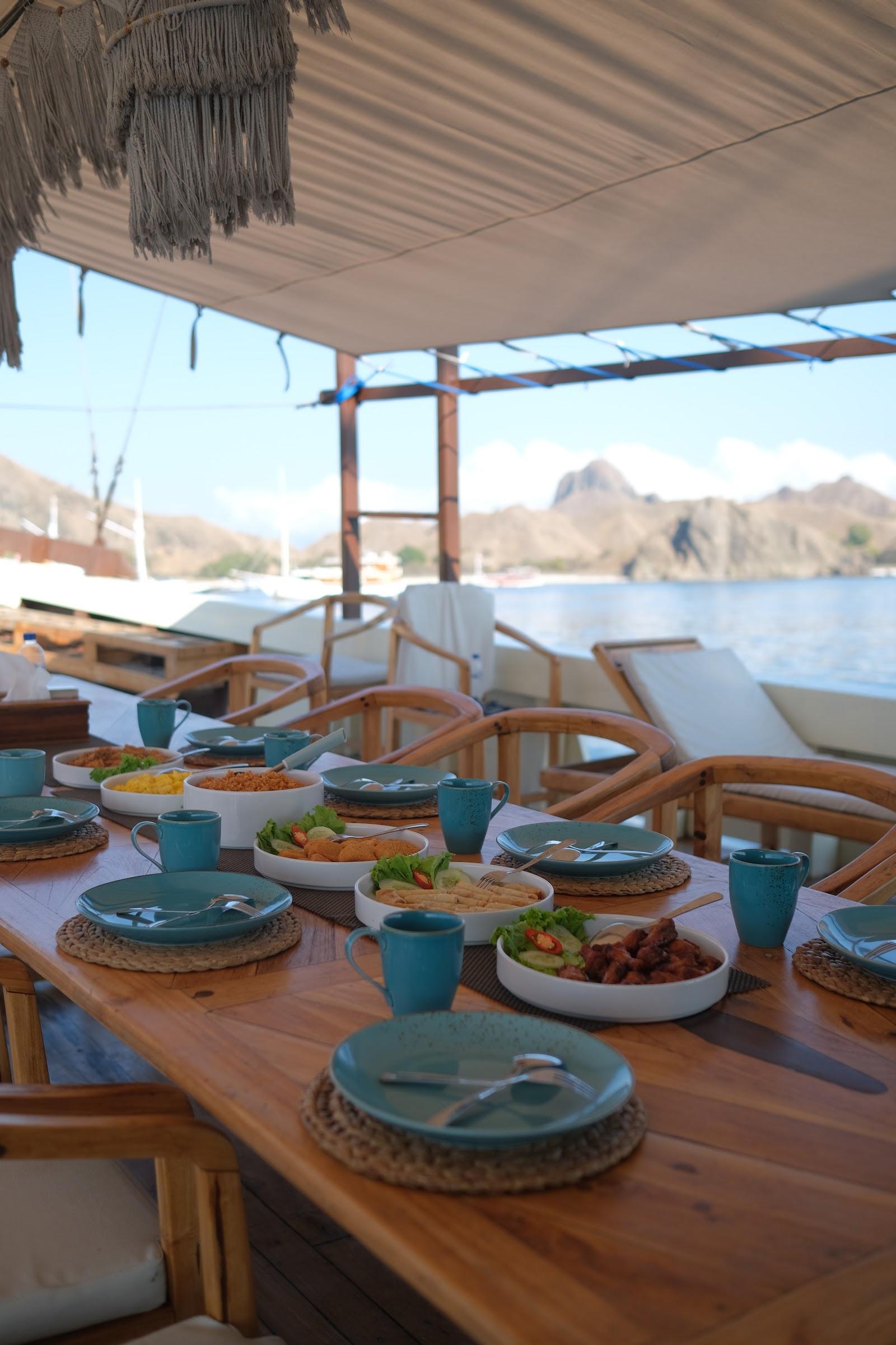 Lamborajo 2 — day 2 - breakfast (image 23)
