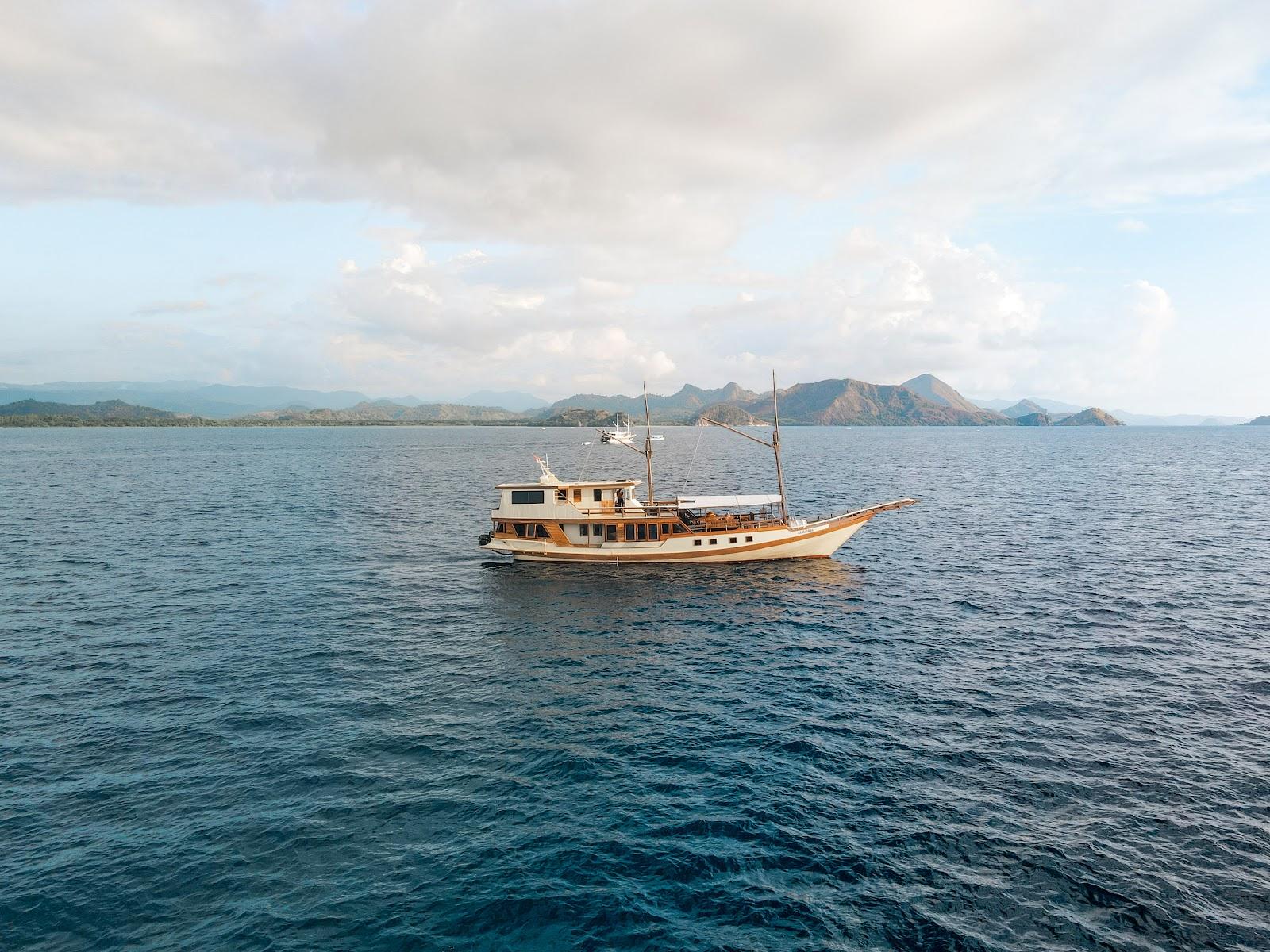 Almadira — #BOAT (image 3)