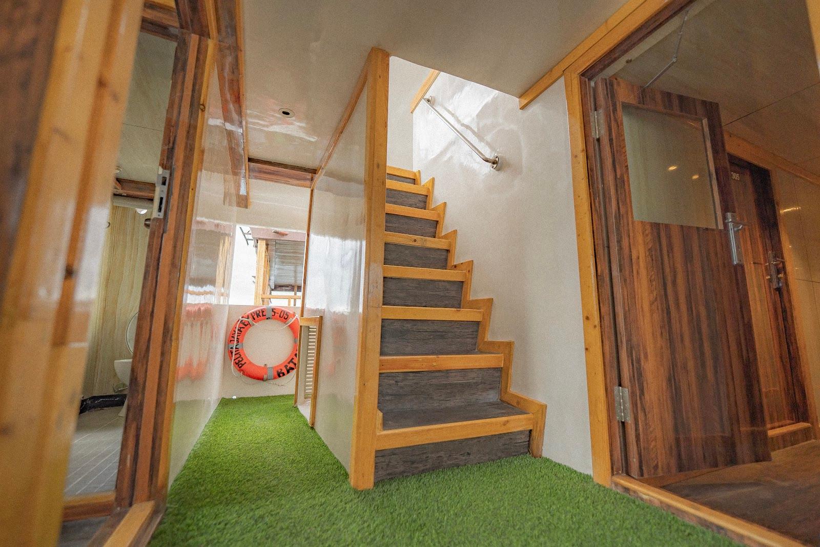 Ocean Angel — Indoor Area (image 4)